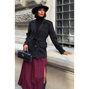 Blazer en daim vintage boutonné avec ceinture, noir, manches longues, veste d'automne pour femme, daim de vache - Product Image 3