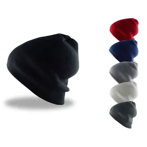 Prezzo di fabbrica berretti economici plain black no cuff beanie custom 8 pollici tinta unita berretti cappelli unisex toque per uomo donna