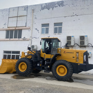 Promotion : Chargeuse sur pneus d'occasion Caterpillar CAT966H japonaise, moteur 194 kW, pour usage agricole, avec rétrocaveuse intégrée - Product Image 4