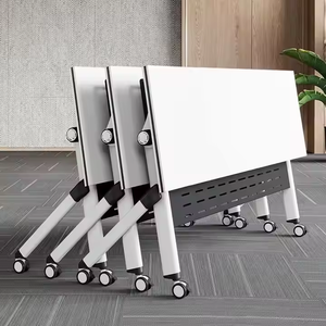 Escritorio de oficina Modular de madera Diseño moderno Mesa de entrenamiento plegable y combinación de silla Escritorio de oficina móvil para Clase de tutoría - Product Image 1