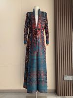 Robe arabe Three Little Houses, automne 2026, manteau long à manches longues haut de gamme, cape avec imprimé modeste, mode commerce extérieur