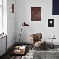 Chaise de loisirs en tissu personnalisé au design moderne de luxe Villa Maison Salon Dossier Canapé Chaise Fauteuil en bois massif avec tabouret