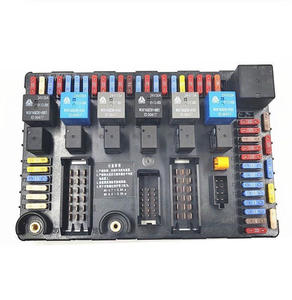 Repuestos Sinotruk Howo WG9716582301, Conjunto de Caja de Fusibles para Camiones Pesados SHACMAN, Foton Auman, FAW Jiefang, SAIC Hongyan - Product Image 2