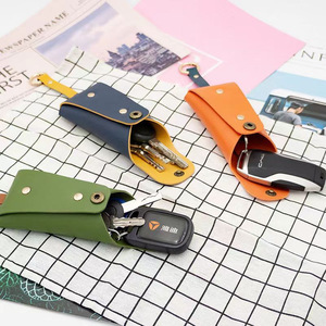 Porte-clés et étui à clés en cuir personnalisables, couleur assortie, nouveau modèle. Porte-clés avec fermoir à pression. Étui à verrouillage pour portefeuille. - Product Image 1