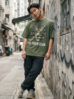 T-shirt pour homme en coton tricoté, coupe décontractée, imprimé tête de tigre camouflage, avec logo personnalisé, par un créateur de mode.