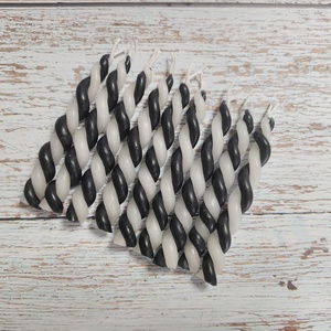Bougies tressées Havdalah juives noires <span class=keywords><strong>et</strong></span> blanches à 2 mèches barre de Shabbat cire de soja cire de paraffine pour mariages <span class=keywords><strong>et</strong></span> Halloween - Product Image 2