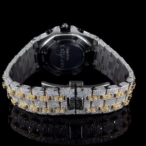 Montre élégante de style antique avec verre en quartz et moissanite, mouvement à quartz précis, bracelet durable en acier inoxydable, boîtier argenté - Product Image 4