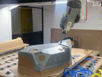 Routeur CNC 5 axes pour pièces en plastique thermoformé, découpe de coques ABS pour intérieur automobile