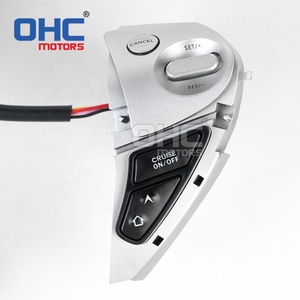 Volant Télécommande Commutateur Fit pour NISSAN SYLPHY JUKE 12-18 <span class=keywords><strong>Voiture</strong></span> Volant Régulateur de vitesse Commutateurs Audio - Product Image 4