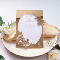 Carte de menu de mariage de luxe en or avec motif floral, nom et date personnalisés, impression dorée, carte de menu de table pour réception de mariage