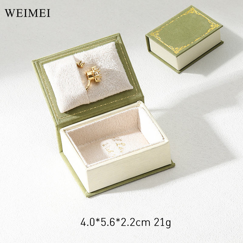 Green ring box (velvet)