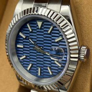 Men's Luxury Automatic <b>Mechanical</b> <b>Watch</b> with Stainless Steel Strap Triangle Rectangle Dial NH35 Movement Business Wristwatch - Product Image 3