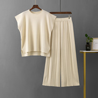 Ensemble deux pièces d'été pour femmes Taille unique en tricot à manches courtes Pull-over confortable Pantalon décontracté Mode Costume ample