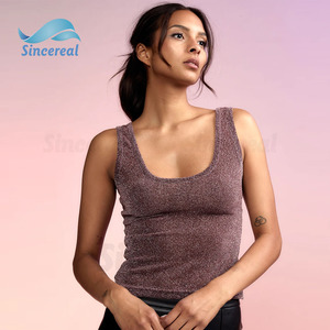 Débardeur court pour <span class=keywords><strong>femme</strong></span>, design tendance, col rond, en <span class=keywords><strong>maille</strong></span> à paillettes, 100% polyester, décontracté, léger, brillant et élégant - Product Image 2