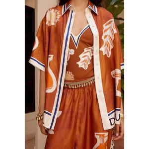 Conjunto de Prendas con Estampado Único Pintado a Mano para Mujer |   Conjunto Elegante a Juego para <span class=keywords><strong>Vacaciones</strong></span>, Viajes y Ocio - Product Image 4