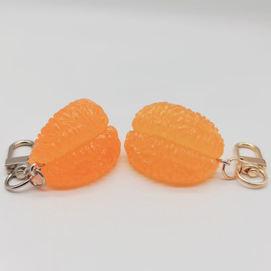 Llavero de resina con colgante de naranja de la serie Frutas, regalo para eventos, suministros para tiendas de té con leche - Product Image 4
