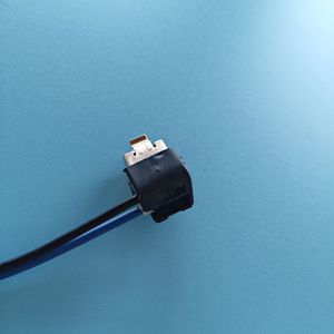 Connettore in Plastica a 2 Pin per Lampadina H1 Auto, Cablaggio Automobilistico - Product Image 3