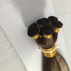 Extensiones de Cabello de Lujo con Trama Cosida a Mano Genius Weft, Rubias, Doble Trama, Naturales, Premium, 100% Cabello Humano, Venta al Por Mayor - Product Image 1