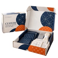 Boîte d'expédition personnalisée recyclable brillante en carton ondulé E avec impression Sashiko, feuille d'argent et fermeture magnétique pour cadeaux et artisanat