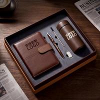 Set Hadiah Promosi Bisnis: Notebook Kulit Grosir dengan Pulpen Logam Isi Ulang dan Mug Vakum Terisolasi