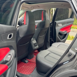Changan CS55 Plus SUV Compacto Usado 2022 1.5T Automático 2WD 5 Plazas LHD Gasolina para Conducción Diaria Equilibrada Coche de Segunda Mano - Product Image 6