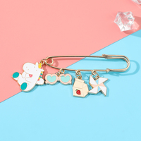 Pin de solapa personalizado de alta calidad para niños, broche de Anime, Sailor Moon, Animal, Licorne, spaceman, serie Rabbit, regalos