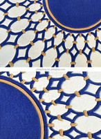 Tapis de sol en laine touffeté à la main moderne au design médaillon en or bleu personnalisé pour le salon et la chambre à coucher
