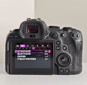 Cámaras Canon M50 Usadas con Lente de 15-45 mm, Fotografía de Nivel Básico, Fotografía sin Espejo, 24.1 Millones de Píxeles, Cámara Usada - Product Image 3