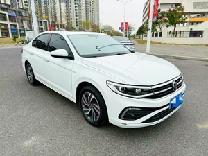 Volkswagen <span class=keywords><strong>Bora</strong></span> 200TSI DSG Yuexing PRO 1.2T essence, berline 4 portes 5 places, modèle 2023, véhicule d'occasion, <span class=keywords><strong>prix</strong></span> bas pour l'exportation depuis la Chine - Product Image 3