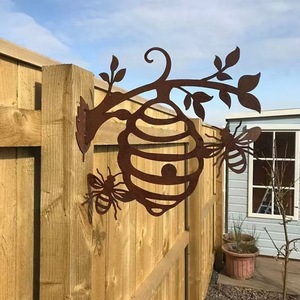 Décoration murale moderne en fer forgé abeille style ferme, nature morte rustique, décoration démontable, nid d'abeille en métal fait main, décoration suspendue pour la maison 25x30cm - Product Image 3