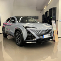 Nouvelles voitures Araba 2023 en stock : SUV Changan UNI-K 2.0T 4x4 essence hybride, avec moteur PHEV, véhicules à énergie nouvelle 2024