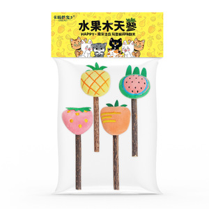 Bâtonnets à mâcher pour chat en forme de fruit, jouets de dentition à la catnip, lot de 4, jouet d'intérieur pour animaux de compagnie, en matériau Woody Smartweed - Product Image 3