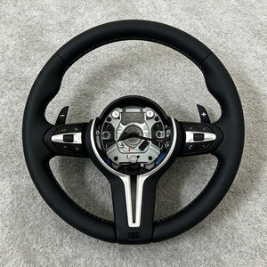Volante in Pelle per Auto <span class=keywords><strong>BMW</strong></span> <span class=keywords><strong>Serie</strong></span> 3 e <span class=keywords><strong>Serie</strong></span> 5, per Modelli <span class=keywords><strong>M3</strong></span> M4 M5 M6 F30 F10 F15 F36 F01 F20 F22 F25 F31 F32 E60 E70 E71 E90 X6 - Product Image 3