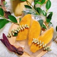 Zuidoost-Aziatische gedroogde mango, zacht, kleverig, zoet en met originele smaak, suikervrij, zonder toevoegingen, lekker gedroogd fruit.