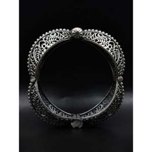 สร้อยข้อมืองานปาร์ตี้ทำจากทองเหลืองบริสุทธิ์แบบปรับได้กำไลข้อมือสีเงินพร้อมไข่มุกขนาดฟรีไซส์สำหรับเป็นของขวัญ - Product Image 2