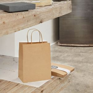 Bolsa de Papel Kraft Rosa Personalizada para Ropa y Zapatos, para Uso en Supermercados, con Detalles de Listón - Product Image 2