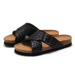 Sandales noires en cuir véritable à brides croisées avec boucle, semelle en liège, tongs d'été à bout ouvert, style classique - Product Image 5