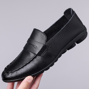 Men's Slip-On Loafers Soft Leather <b>Low</b> <b>Heel</b> <b>Black</b> Solid Color 1618 - Product Image 3