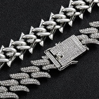 Collier cubain Hip Hop 18 mm en alliage avec strass étincelants et motif épines, style Iced Out