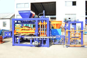 Machine à fabriquer des blocs creux Qt5-15, machine <span class=keywords><strong>de</strong></span> moulage <span class=keywords><strong>de</strong></span> blocs hydraulique entièrement automatique, machine à fabriquer des briques au <span class=keywords><strong>prix</strong></span> d'usine - Product Image 3