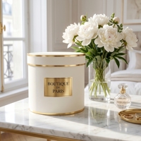 Boîte à fleurs ronde de luxe personnalisée, boîte à fleurs cylindrique blanche avec étiquette dorée pour l'emballage des arrangements floraux de mariage
