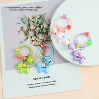 Nouveau porte-clés pendentif poney de dessin animé, breloque clochette colorée, accessoire créatif polyvalent, décoration suspendue en résine plastique, hiver