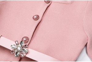 KD2402 Abito di Alta Qualità all'Ingrosso con Scollo Quadrato, Maniche Lunghe, <span class=keywords><strong>Bottoni</strong></span> con Strass, <span class=keywords><strong>Vestito</strong></span> Maglione alla Moda da Donna con Cintura - Product Image 6