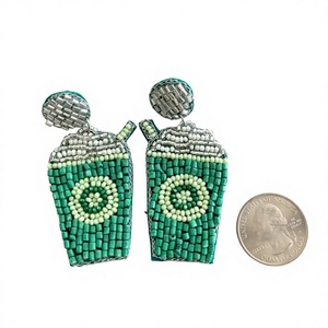 Boucles d'oreilles fantaisie perlées colorées en forme de verre à cocktail, bijoux de fête bohèmes élégants pour femmes, boucles d'oreilles tendance - Product Image 4