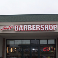 Lettres enseignes LED 3D personnalisées pour Barber Shop Logo Outdoor Illuminated with 12V Power 2-Year Garantie