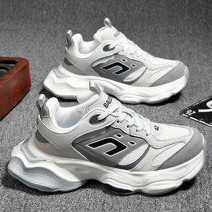 Vente en gros de chaussures de sport décontractées tendance pour hommes avec semelle épaisse et hauteur augmentée Sneaker Chaussures à lacets pour unisexe - Product Image 6