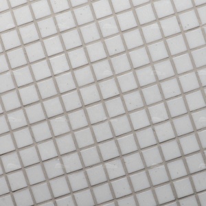 Nhà Máy Bán Trực Tiếp Phòng Tắm Spa Vòi Hoa Sen Vuông Khảm <span class=keywords><strong>1</strong></span> Inch Nóng Chảy Óng Ánh Gạch Thủy Tinh Khảm Hồ Bơi Gạch Trắng - Product Image 3