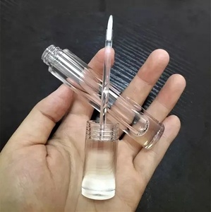 New rõ ràng pha lê lớn Cây Đũa phép <span class=keywords><strong>Lip</strong></span> <span class=keywords><strong>Gloss</strong></span> container biểu tượng tùy chỉnh rỗng đầy đủ trong suốt Lipgloss ống với bàn chải tip <span class=keywords><strong>Applicator</strong></span> 6ml - Product Image 3