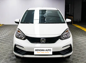 ฮอนด้า ฟิต 1.5 ลิตร CVT รุ่นสปอร์ต 5 ประตู แฮทช์แบ็ก พวงมาลัยซ้าย ยูโร 6 100-150 แรงม้า แรงบิด 100-200 นิวตันเมตร สีดำ กระจกหลังแบบซันรูฟ กล้องมองหลัง - Product Image 2