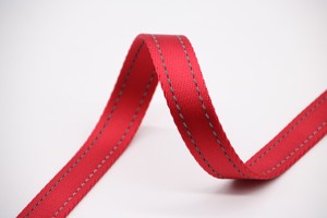 <span class=keywords><strong>Correa</strong></span> <span class=keywords><strong>de</strong></span> nailon reflectante <span class=keywords><strong>de</strong></span> alta tenacidad directamente <span class=keywords><strong>de</strong></span> fábrica para artículos <span class=keywords><strong>de</strong></span> mascotas o correas <span class=keywords><strong>de</strong></span> mochila - Product Image 3